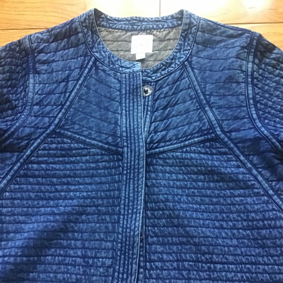 Jacket - Picture 9 of 12